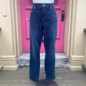 Torrid boyfriend straight jeans size 12 NWT