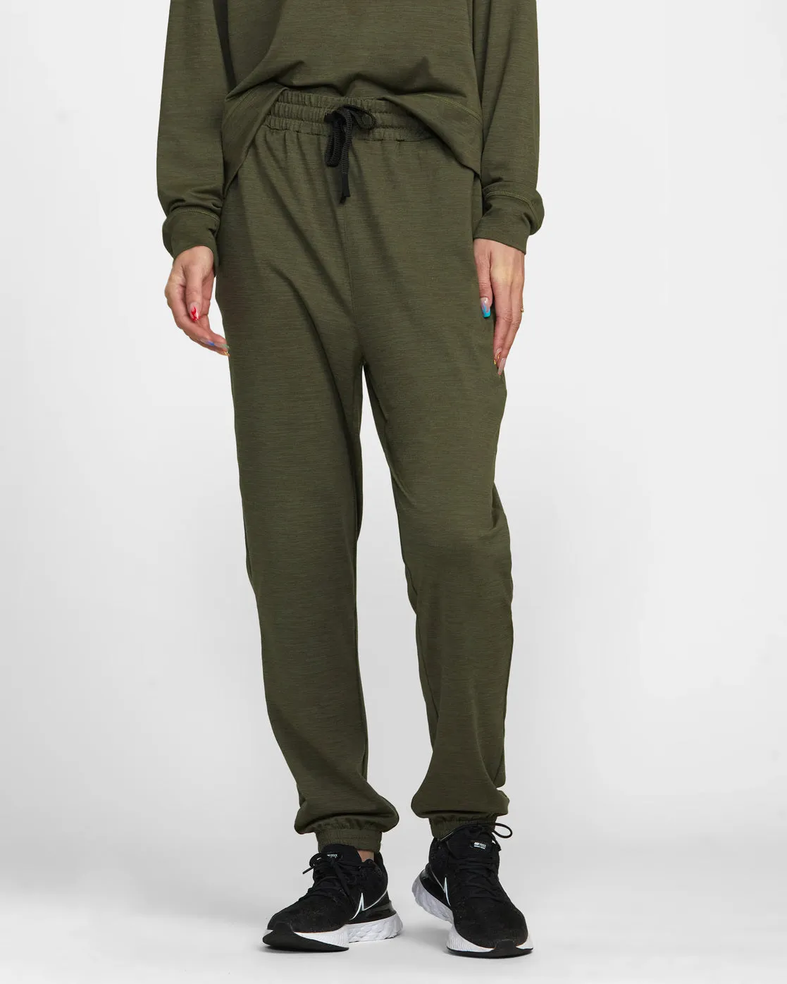 VA Sport C-Able Joggers - Olive